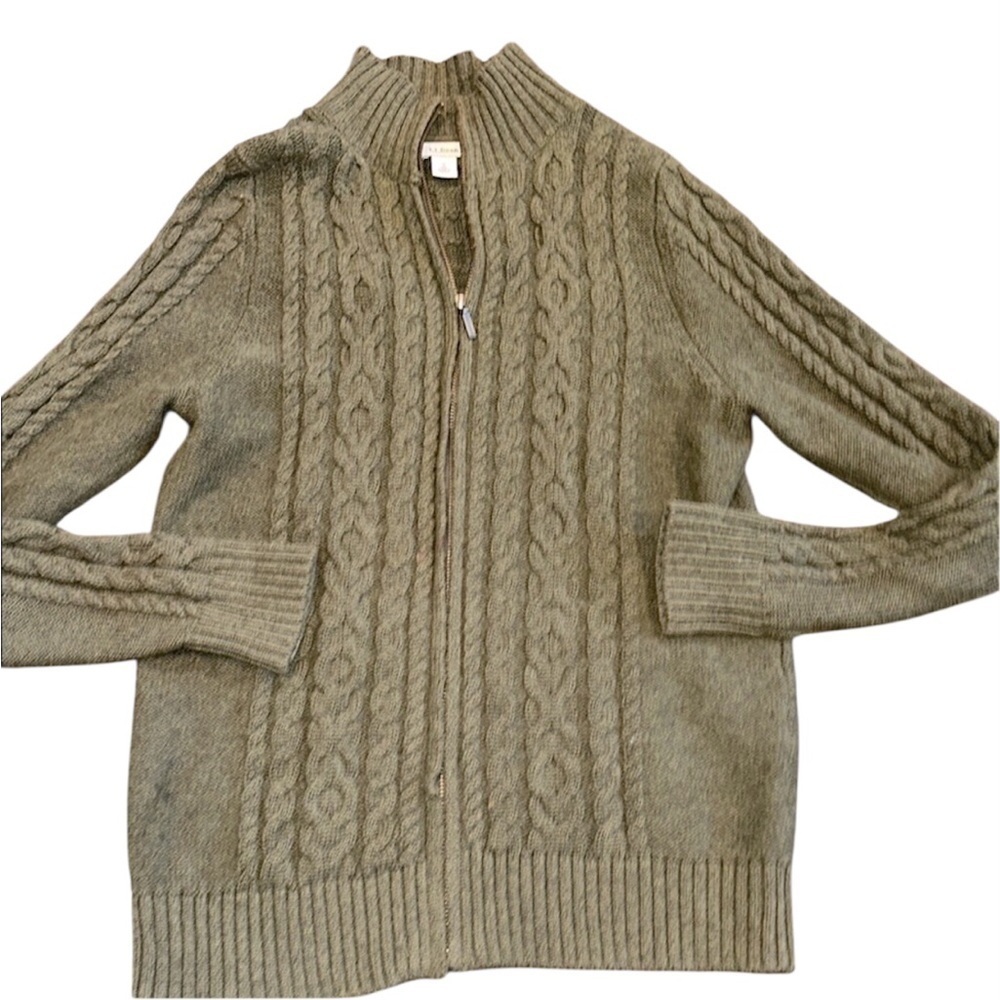 L.L. Bean Olive Green Knit zippered Sweater size small